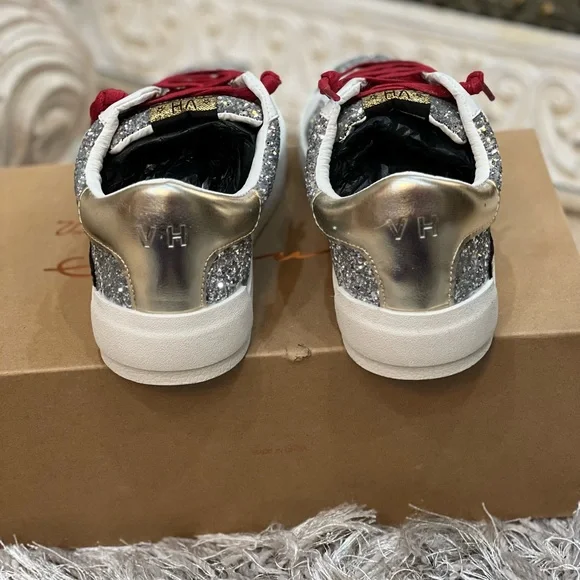 Limitless Sneaker - Silver Glitter with blue star - Picture 4 of 5